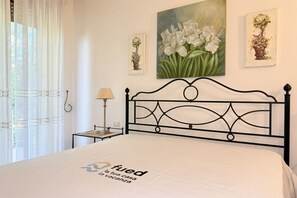 Room - S306 - Sirolo, two-bedroom apartment with parking space (Sirolo)