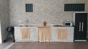 Private kitchen - Two-room apartment surrounded by greenery (Gallipoli)