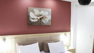 Double Room, Balcony, Garden View | Desk, laptop workspace, soundproofing, iron/ironing board