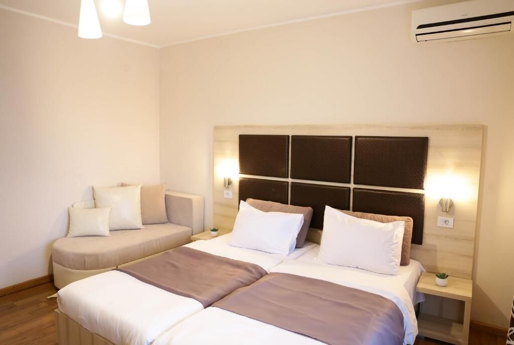Superior Apartment, 2 Bedrooms, Garden View