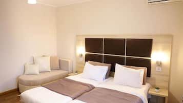 Superior Apartment, 2 Bedrooms, Garden View