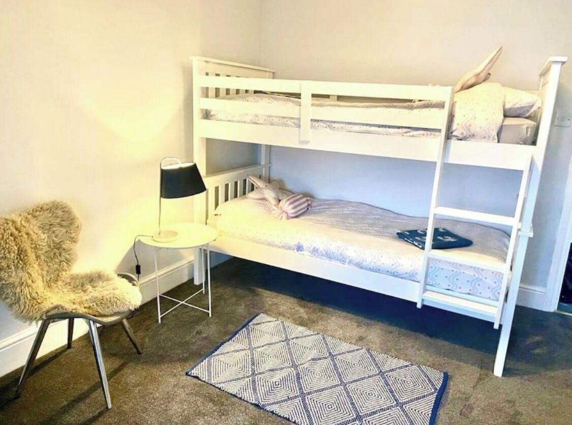 3 bedrooms, iron/ironing board, travel crib, free WiFi