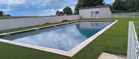 Udendørs pool