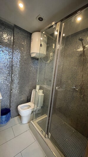 Hair dryer, towels, soap, toilet paper - Les palmiers de Marrakech (Marrakesh)