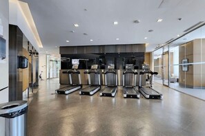 Fitness facility - Luxury Condo In Toronto Golden Area 1Bd, 1Bath, Parking, Direct Access to Subway (Toronto)
