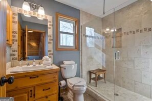 Shower, hair dryer, towels, soap - Mountain View Cabin with Hot Tub, Game Room & Resort Pool (Ellijay)