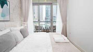 Superior Apartment, 1 Bedroom, Marina View | Egyptian cotton sheets, premium bedding, down duvets, in-room safe