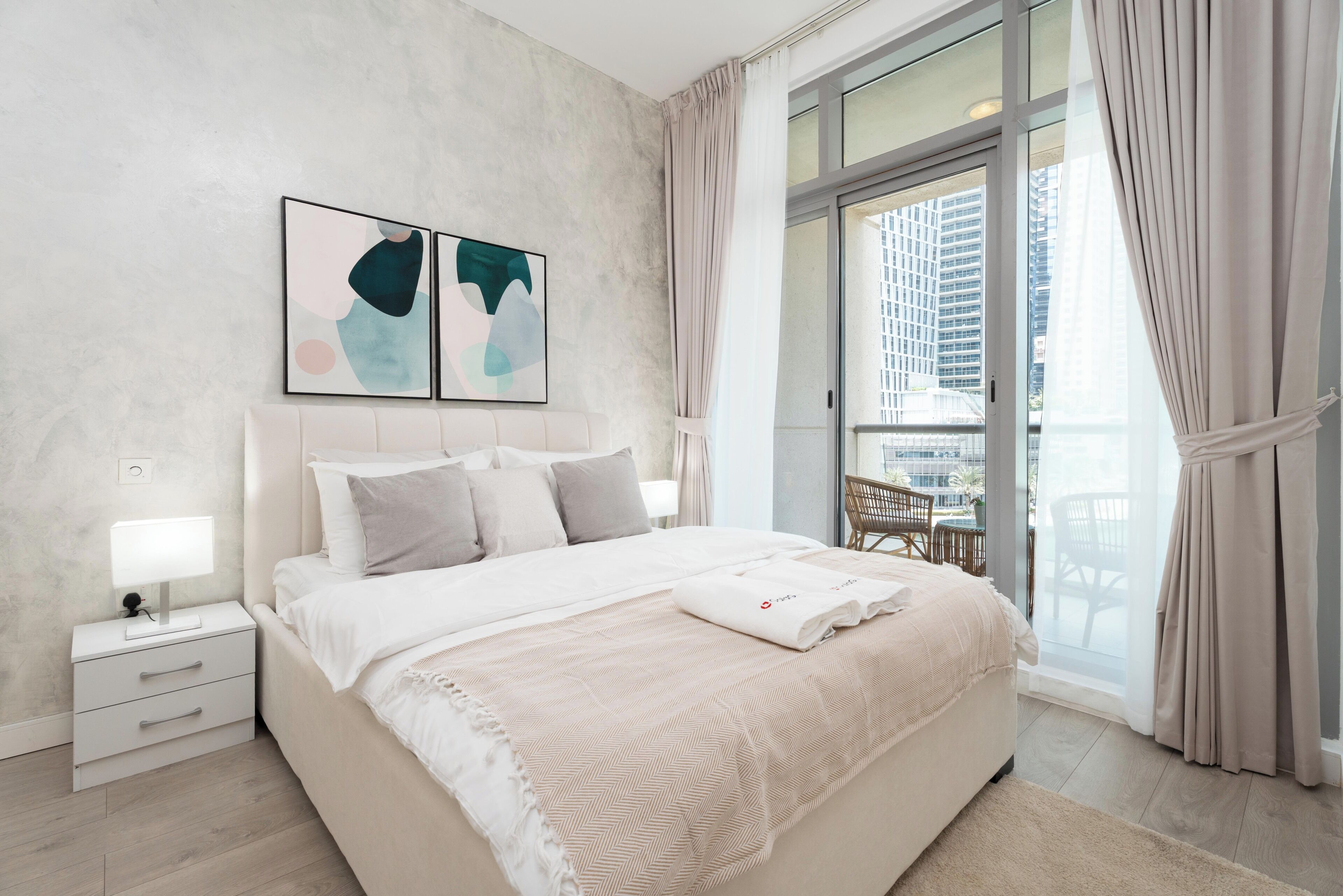 Superior Apartment, 1 Bedroom, Kitchen, Marina View | In-room safe, free WiFi