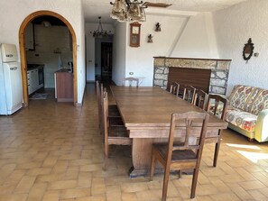 Dining - Vrbo Property (Arce)