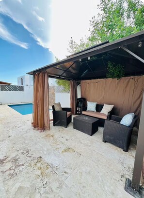 Terrace/patio - Private swimming pool in punta cana, electricity included (Punta Cana)