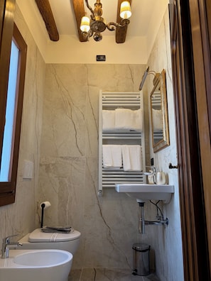 Bathroom - Ca Pierre (Venice)