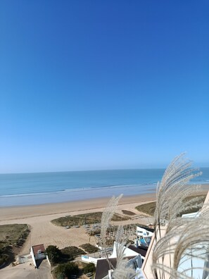 Beach - SUPERB T4 SEAFRONT WITH ROOFTOP IN ST JEAN DE MONTS (Saint-Jean-de-Monts)