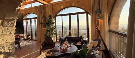 Royal-Suite, Bergblick | Wohnbereich