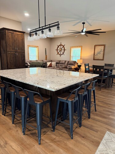 Pristine 4 Bedroom with Water Views 
Near Wolf Creek & Monkey Island