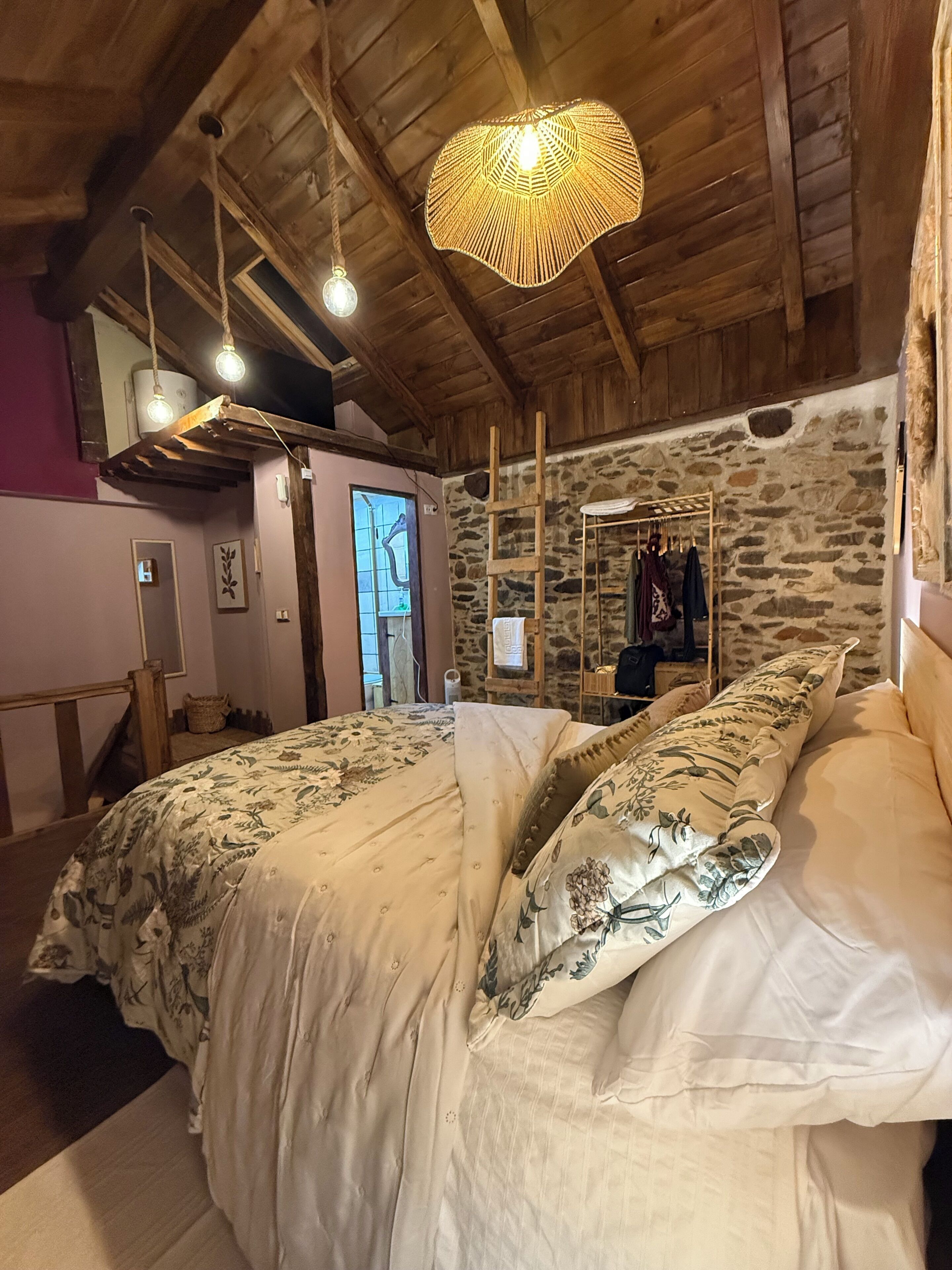 1 habitación y ropa de cama 
