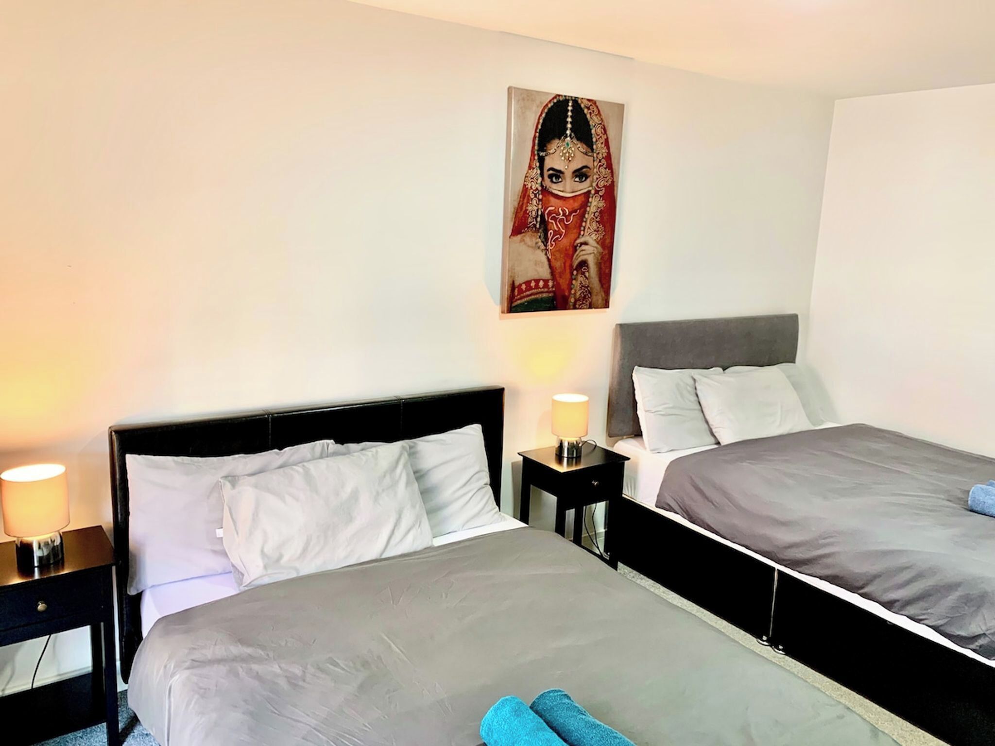 Bügeleisen/Bügelbrett, kostenloses WLAN, Bettwäsche