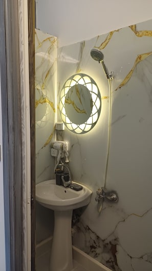 City Double Room | Bathroom | Combined shower/tub, hair dryer, towels, toilet paper - Constellations Gateway Botique Hotel (Cairo)