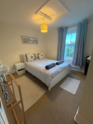 2 habitaciones, wifi y ropa de cama 