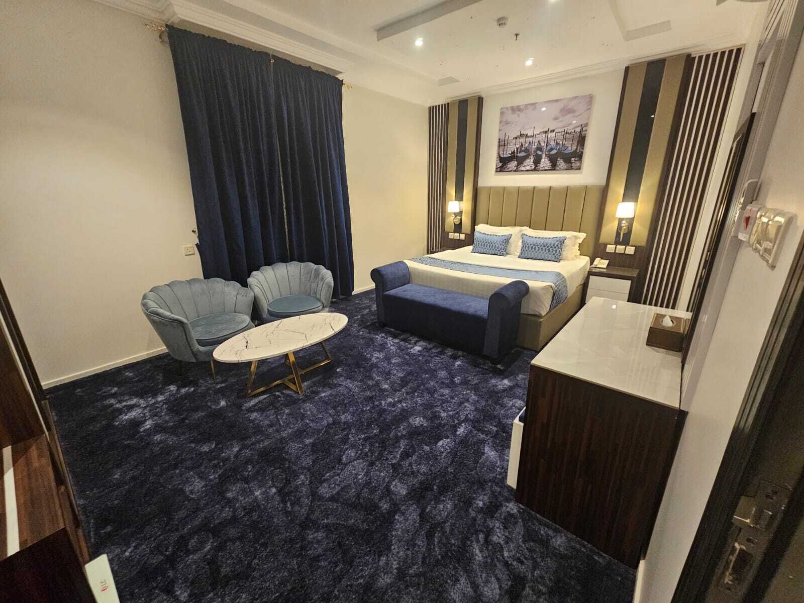 Luxury Suite | Egyptian cotton sheets, premium bedding, soundproofing