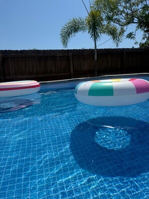 Udendørs pool