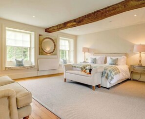 5 Schlafzimmer, Bügeleisen/Bügelbrett, kostenloses WLAN, Bettwäsche