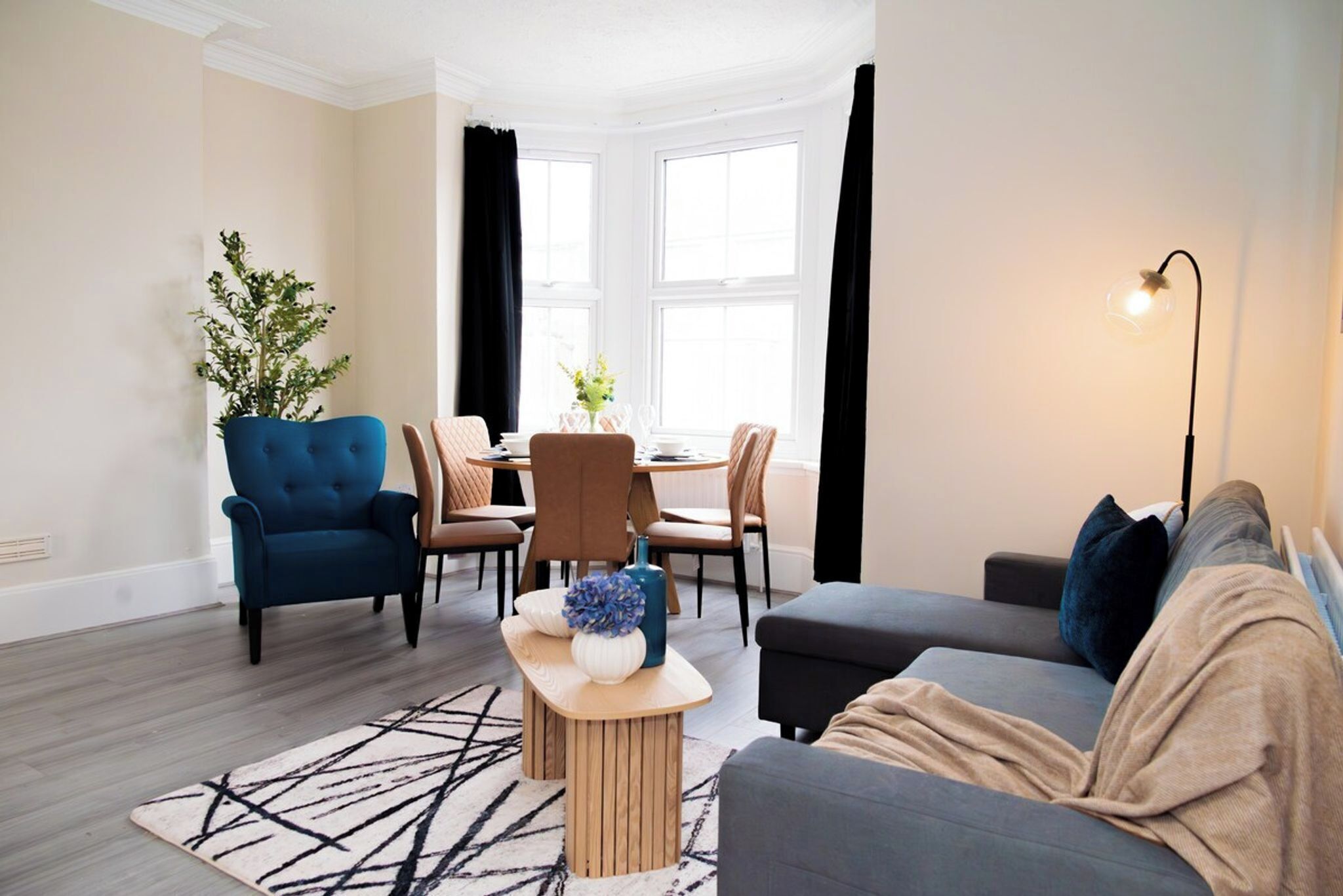 Spacious 3br Ramsgate Maisonette  7 Beds  Free Parking - 5 Mins To Harbour - Pegwell Bay