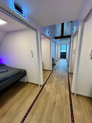 WiFi, bed sheets - Vrbo Property (Léglantiers)