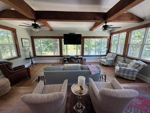 Flint River Cabin with dock and boat ramp