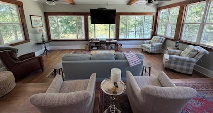 Flint River Cabin with dock and boat ramp