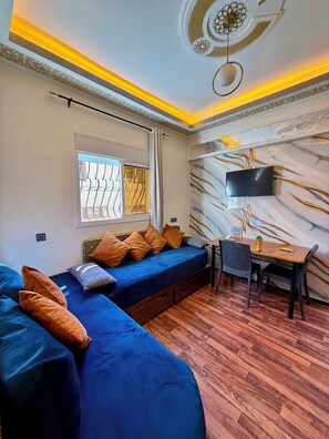 Living area - Modern & Cozy Studio | Fully Equipped (Anza)
