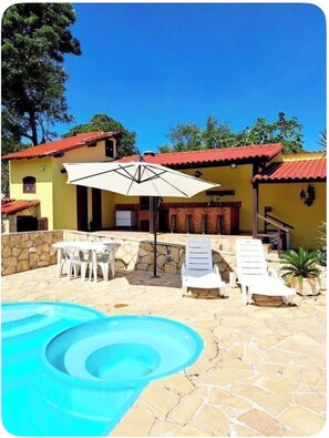 Outdoor dining - Fazendinha dos pássaros, your perfect refuge in Saquarema. (Saquarema)