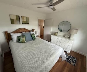 2 bedrooms - Sunrise Cove - Golf, Yoga, Beach & Fishing Retreat (Oak Island)