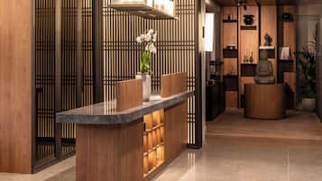 Quầy tiếp tân