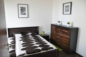 2 Schlafzimmer, kostenloses WLAN, Bettwäsche, Rollstuhlgeeignet