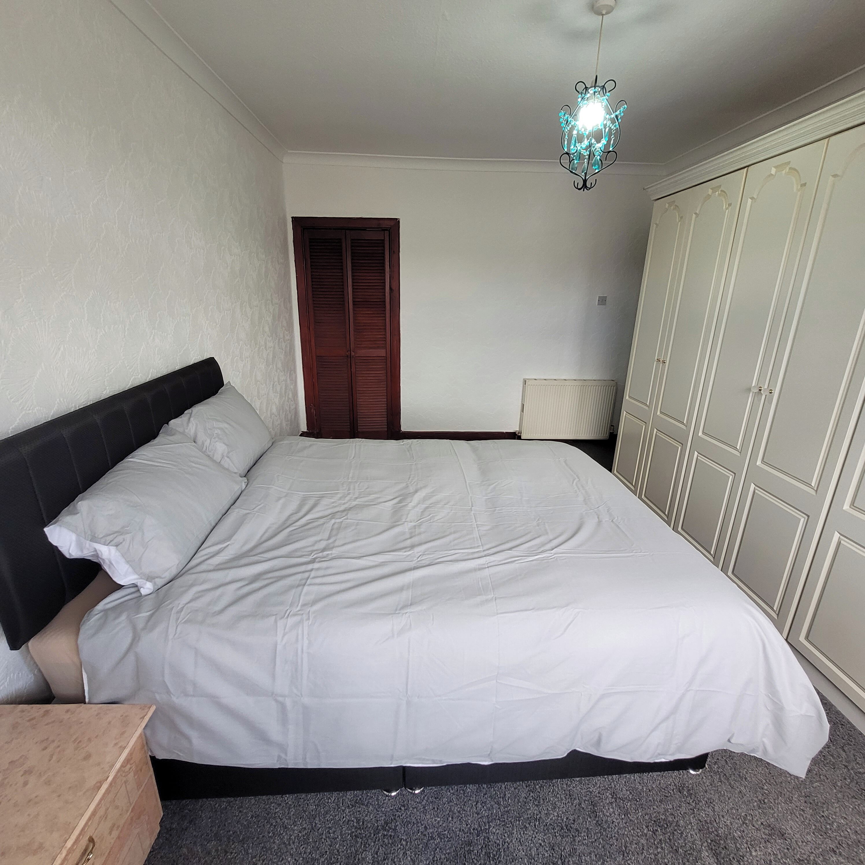 1 Schlafzimmer, Bügeleisen/Bügelbrett, kostenloses WLAN, Bettwäsche