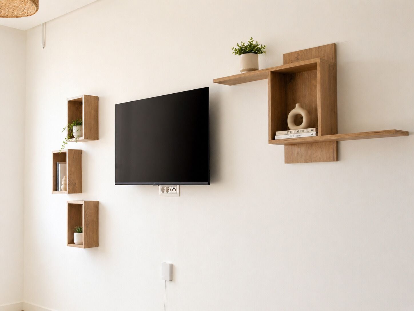 Apartment, 1 Bedroom, Accessible, Smoking | Room amenity