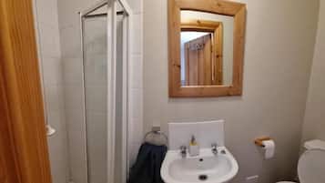 Driepersoonskamer | Badkamer