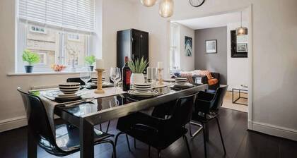 Cotswold Charm Apartment in Cirencester