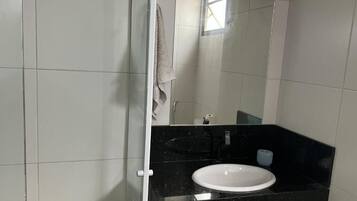 Apartment, City View | Bathroom