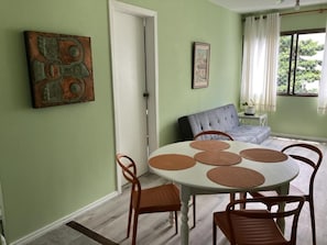 Appartement, vue ville | Restauration