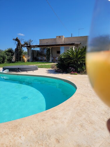 Idyllic country villa near Ostuni