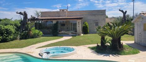 Piscine extérieure