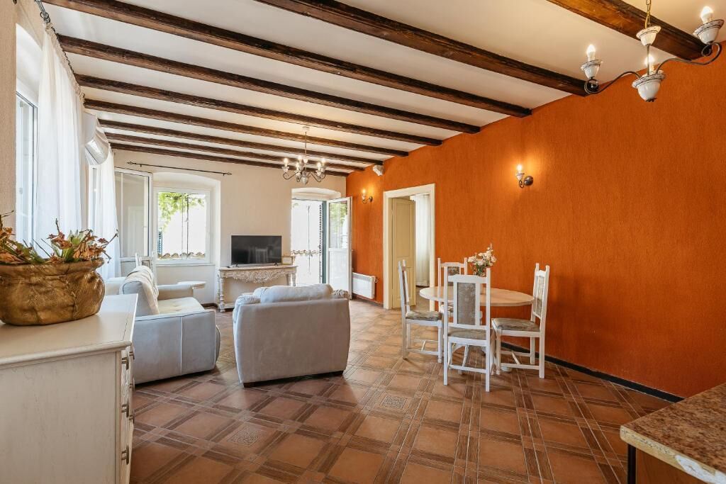 Comfort Apartment, 1 Queen Bed with Sofa bed, Private Bathroom, City View | Living area | 48-inch Smart TV with satellite channels, Netflix, streaming services