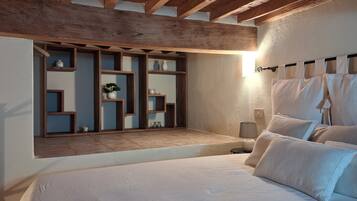 WiFi, bed sheets