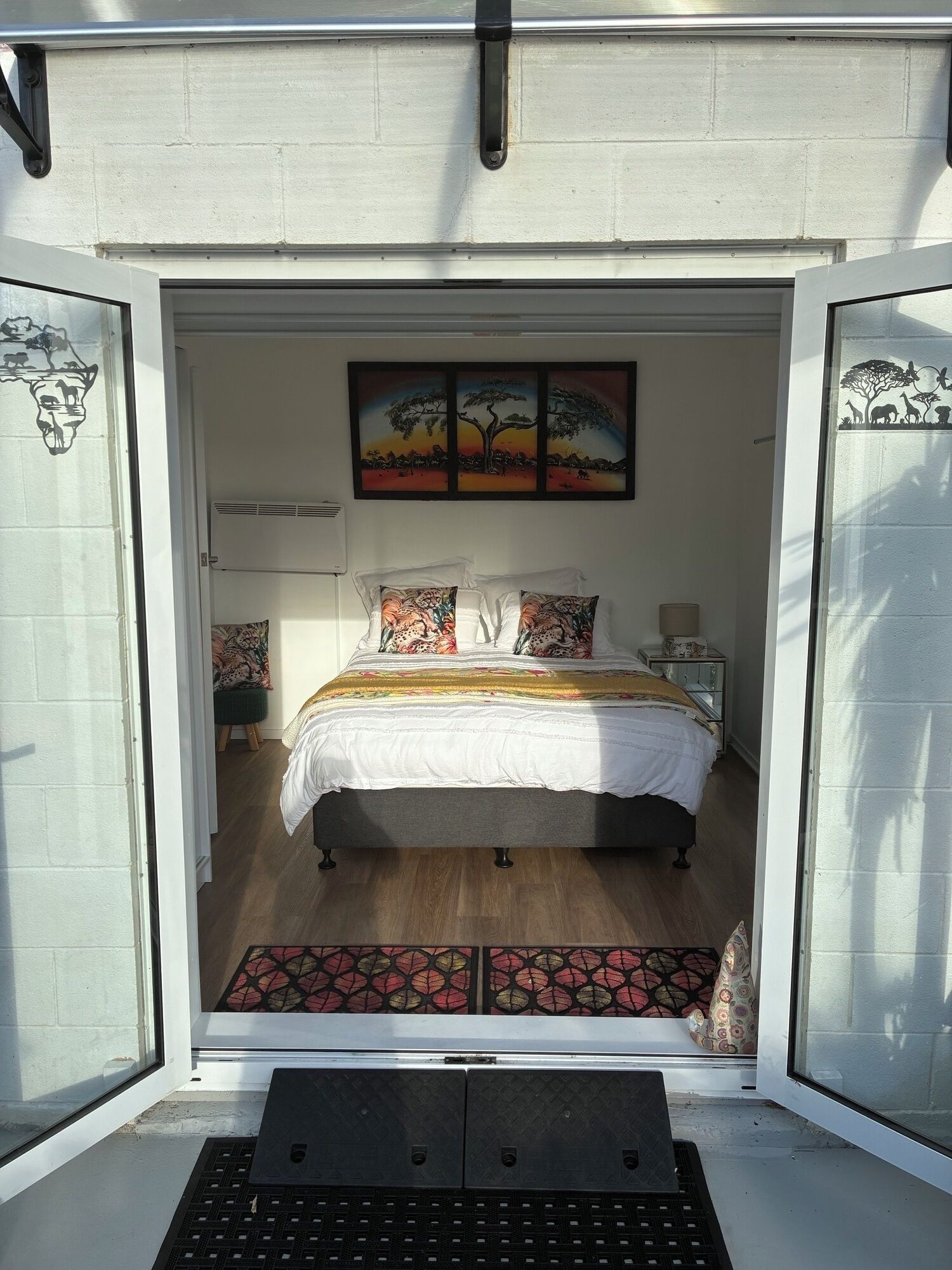 2 bedrooms, free WiFi, bed sheets, wheelchair access