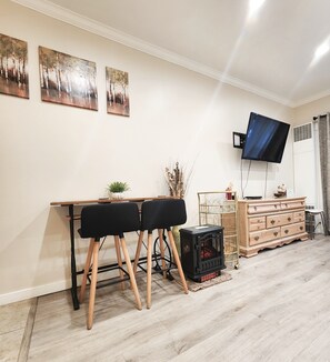 Interior - Luxe 1 Bedroom Ski Resort Vacation Rental In Heart Of Park City (Park City)