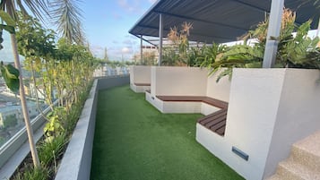 Studio Suite, City View | Pemandangan halaman dalam