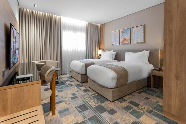 Aval Hotel - Medina