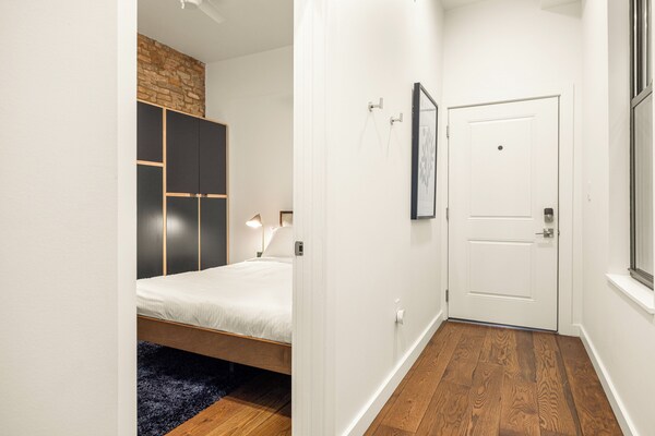 Mana And Lila Boutique Aparthotel - Cincinnati, OH