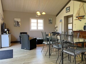 Dining - Barque - Saint Hilaire de riez (SAINT HILAIRE DE RIEZ)